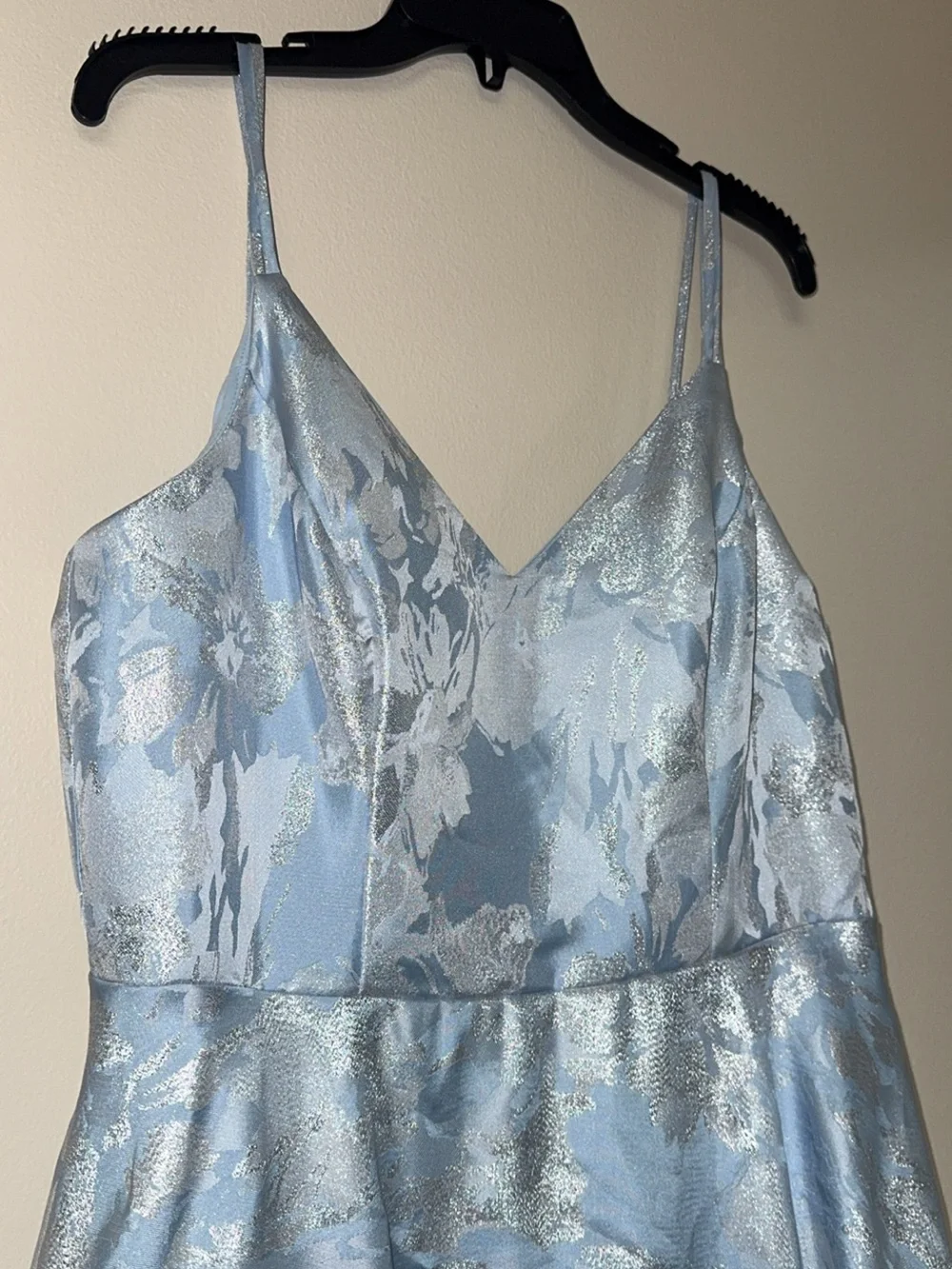 City Triangles Formal Dress Light Blue Silver Periwinkle Floral Size 15 Juniors